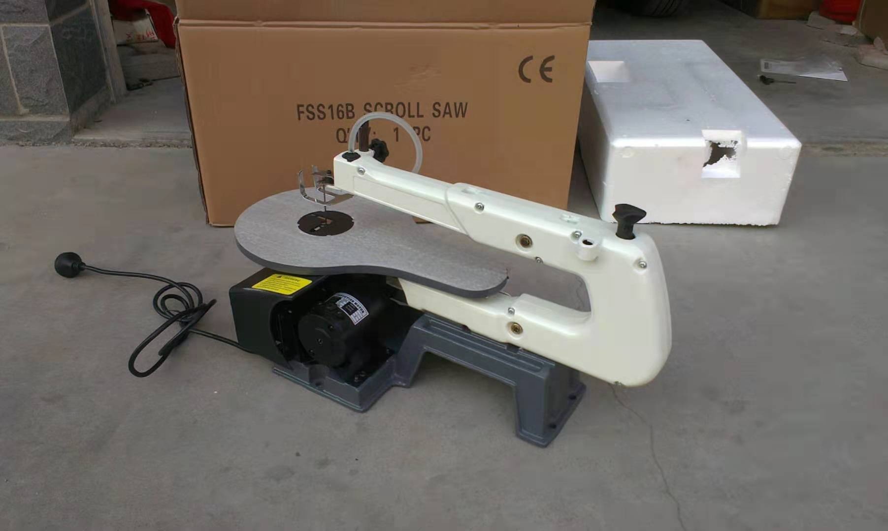 Máquina de corte de madeira in - Woodworking Machinery avaliação e preço